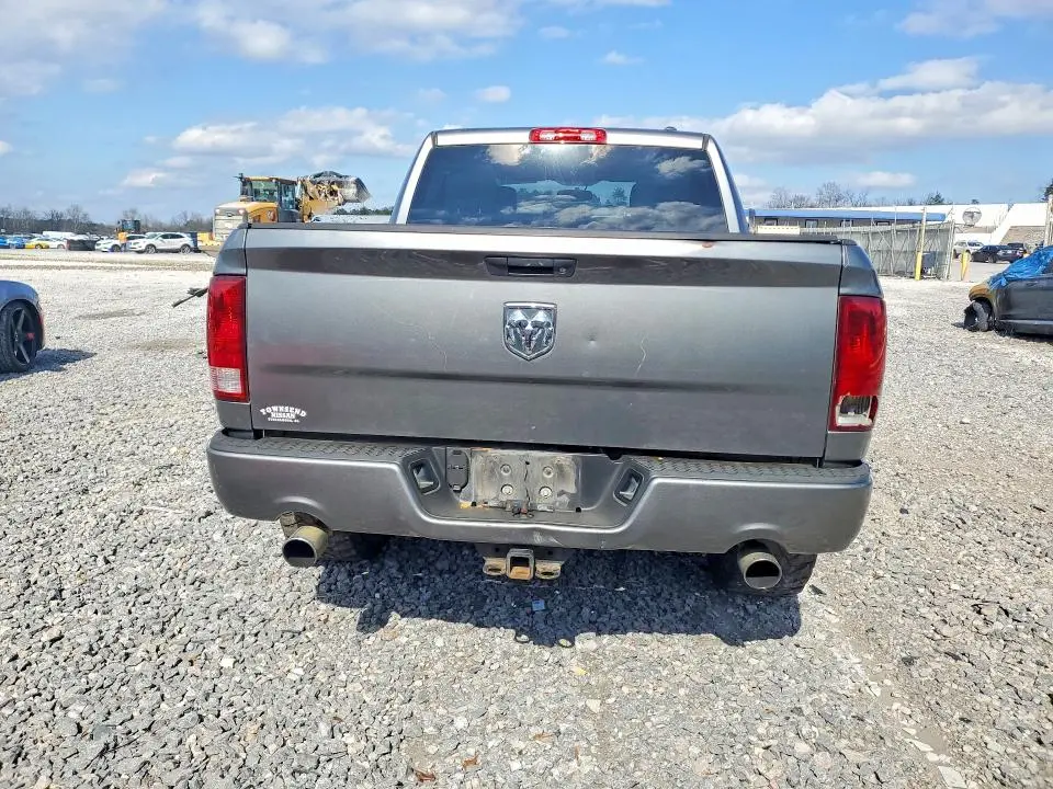 2012 DODGE RAM 1500 ST  