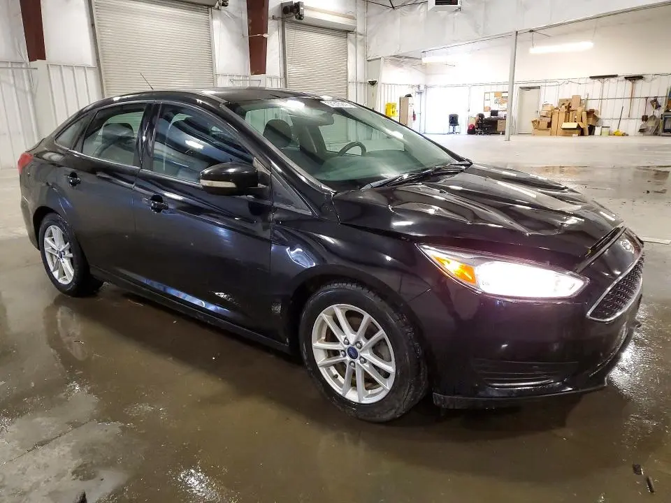 2016 FORD FOCUS SE  