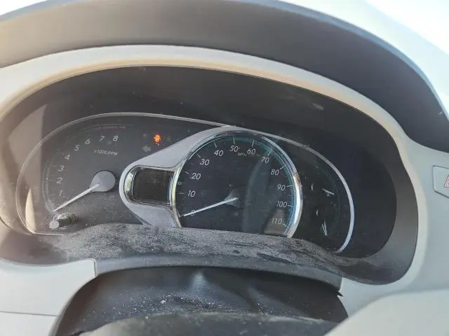 2013 TOYOTA SIENNA XLE  