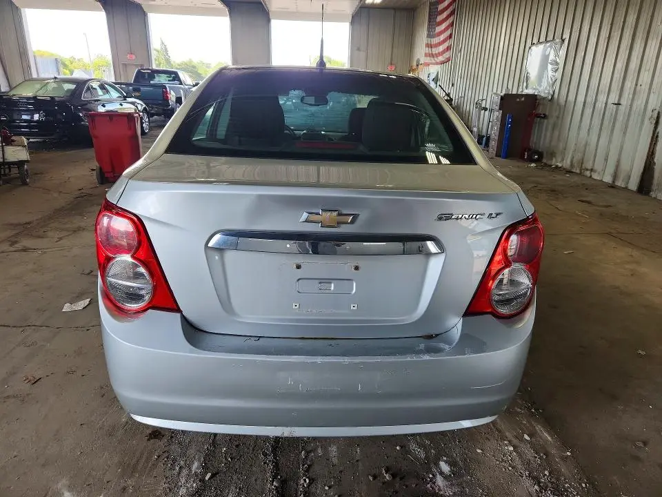 2013 CHEVROLET SONIC LT  