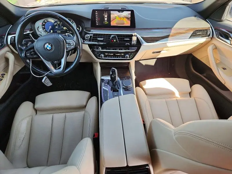 2019 BMW 530 XI  