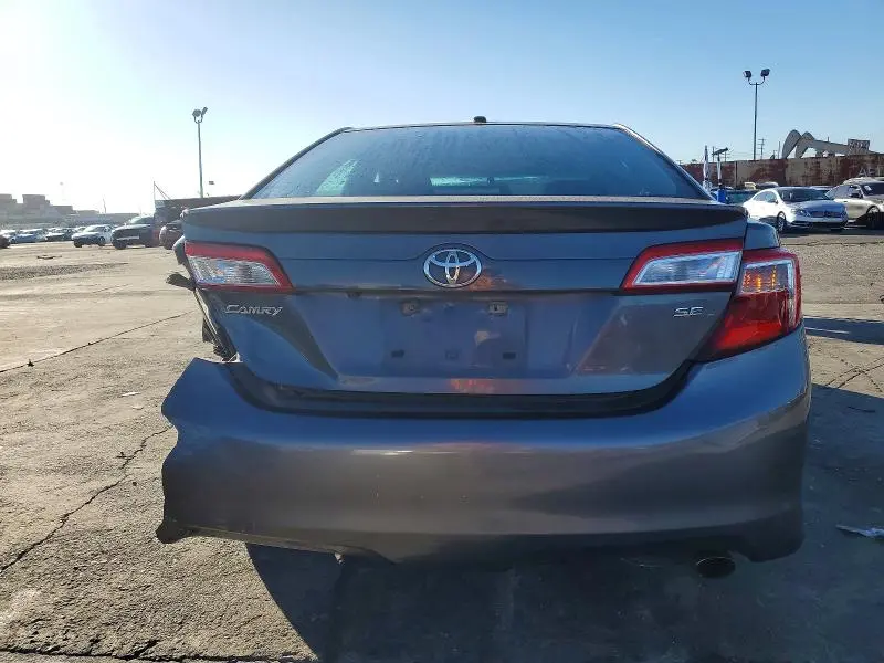 2014 TOYOTA CAMRY L  