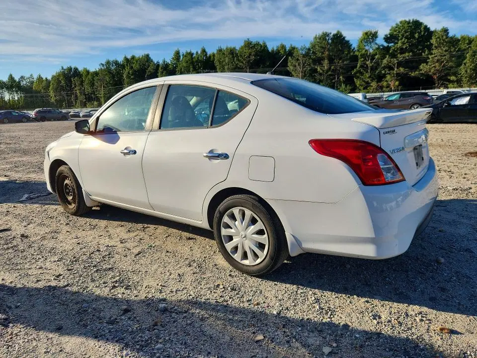 2016 NISSAN VERSA 1.6 SV  