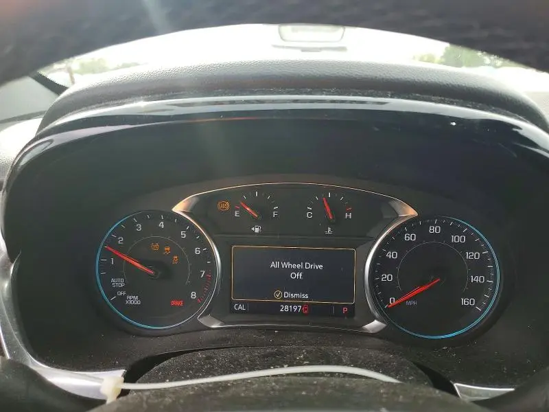 2023 CHEVROLET TRAVERSE LT  