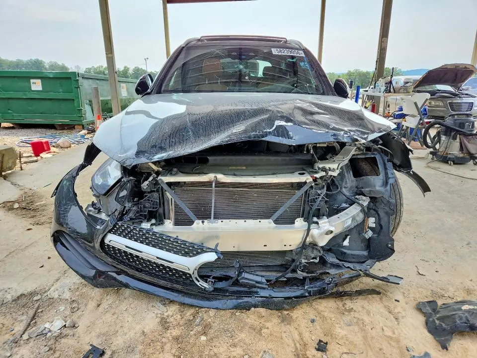 2020 MERCEDES-BENZ GLC 300  