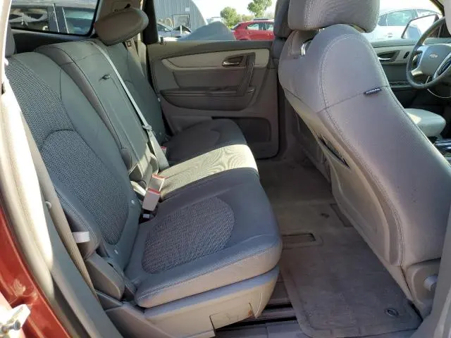 2016 CHEVROLET TRAVERSE LT  