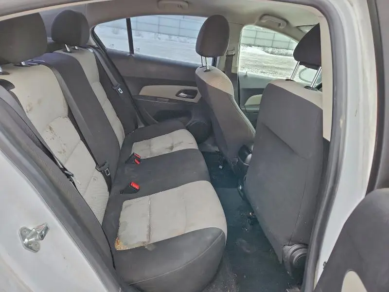 2015 CHEVROLET CRUZE LS  