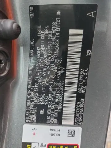 2011 TOYOTA SIENNA LE  
