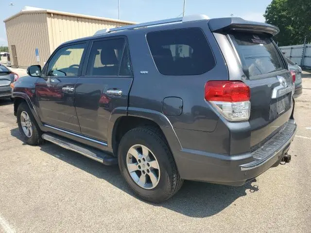 2013 TOYOTA 4RUNNER SR5  