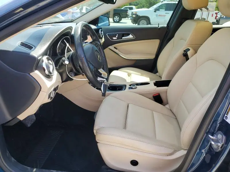 2019 MERCEDES-BENZ GLA   