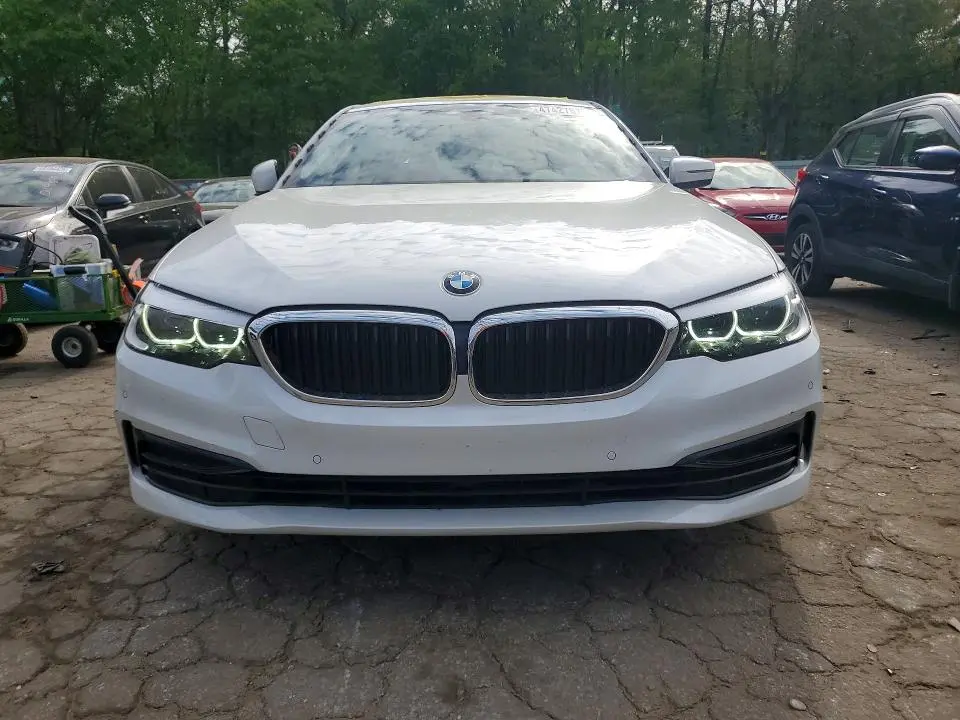2019 BMW 530 XI  
