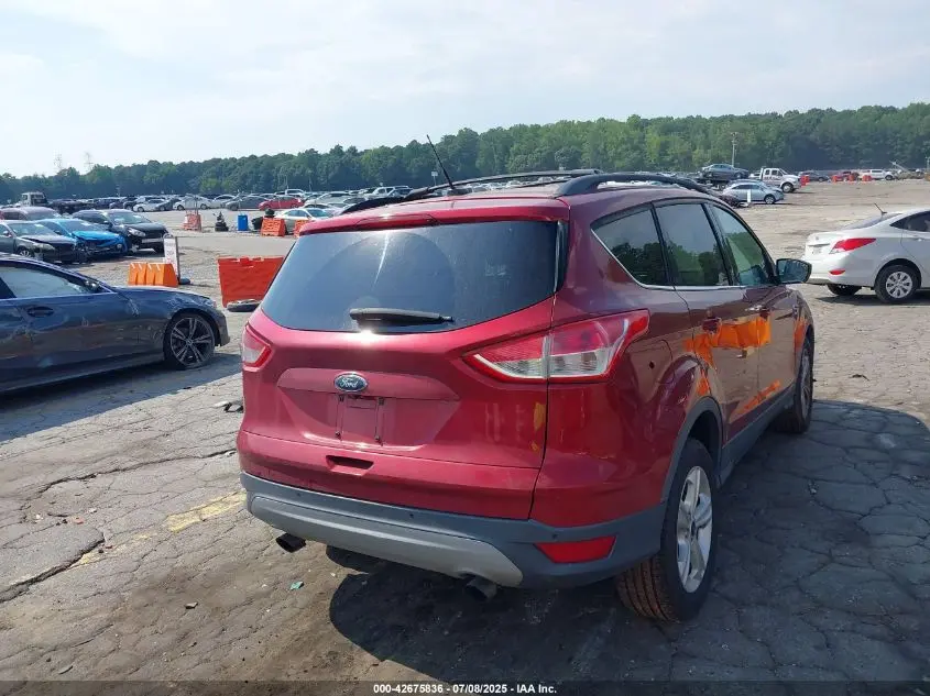 2015 FORD ESCAPE SE