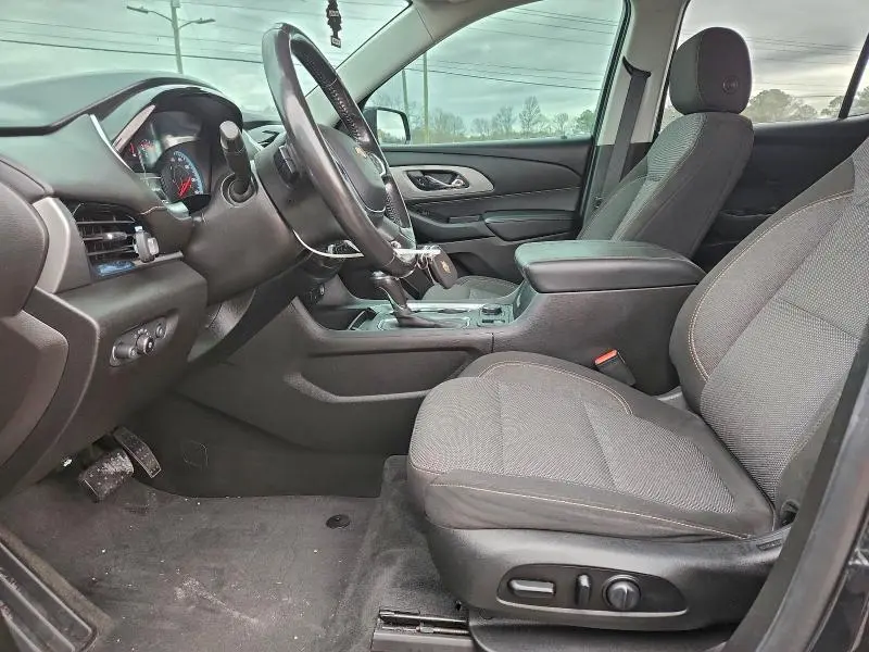 2019 CHEVROLET TRAVERSE LT  