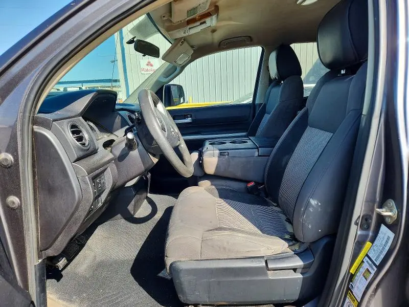 2015 TOYOTA TUNDRA SR5  
