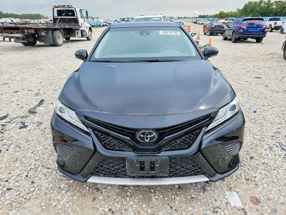 2020 TOYOTA CAMRY XSE  