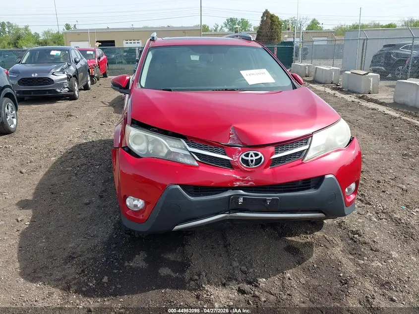2013 TOYOTA RAV4 XLE