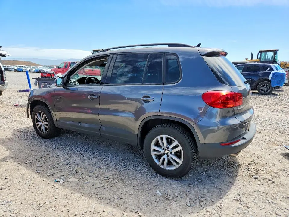 2017 VOLKSWAGEN TIGUAN S  