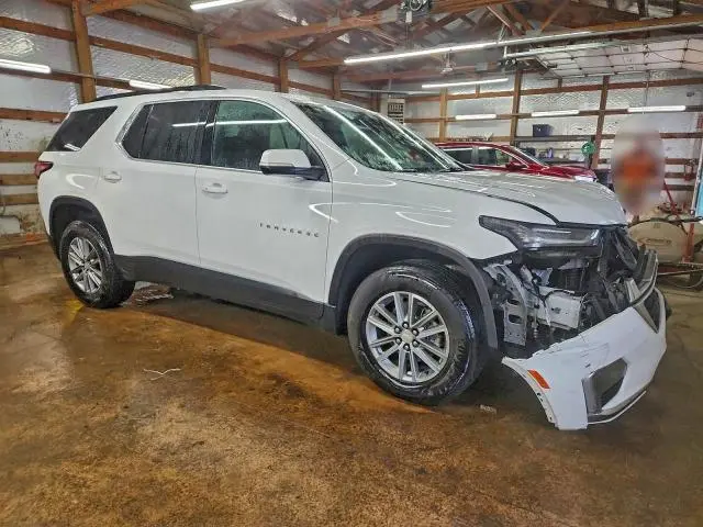 2023 CHEVROLET TRAVERSE LT  