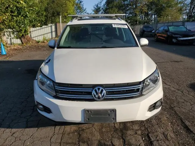2012 VOLKSWAGEN TIGUAN S