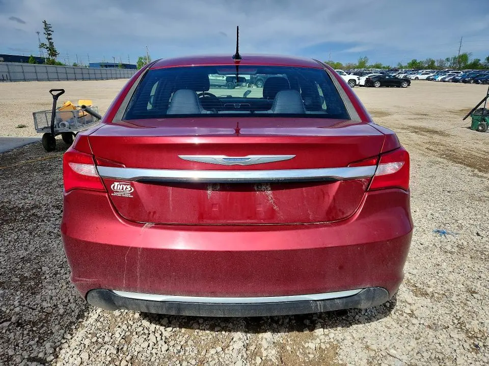 2014 CHRYSLER 200 LX  