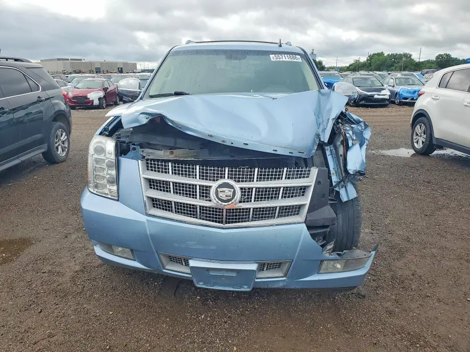 2011 CADILLAC ESCALADE ESV PLATINUM  