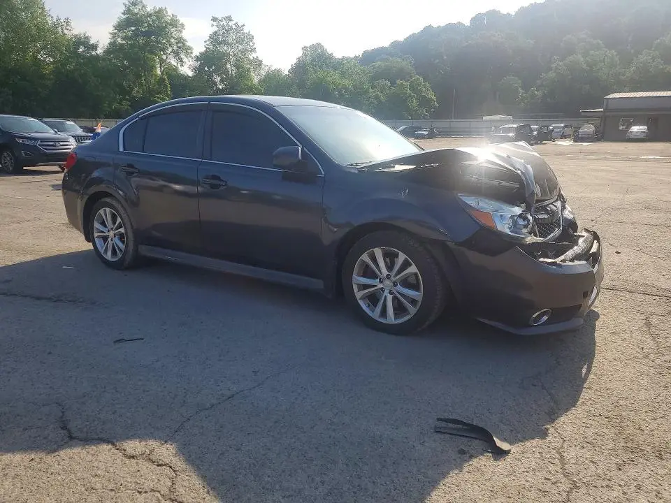 2013 SUBARU LEGACY 3.6R LIMITED  