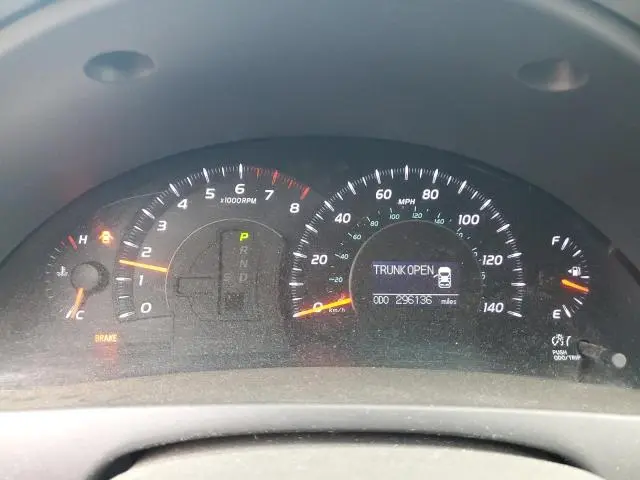 2010 TOYOTA CAMRY BASE  