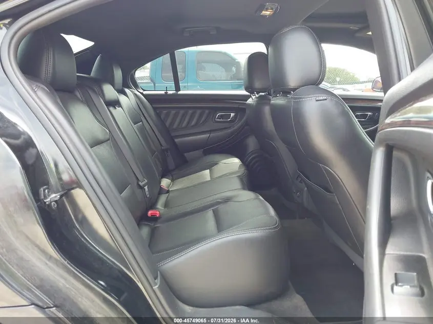 2013 FORD TAURUS LIMITED