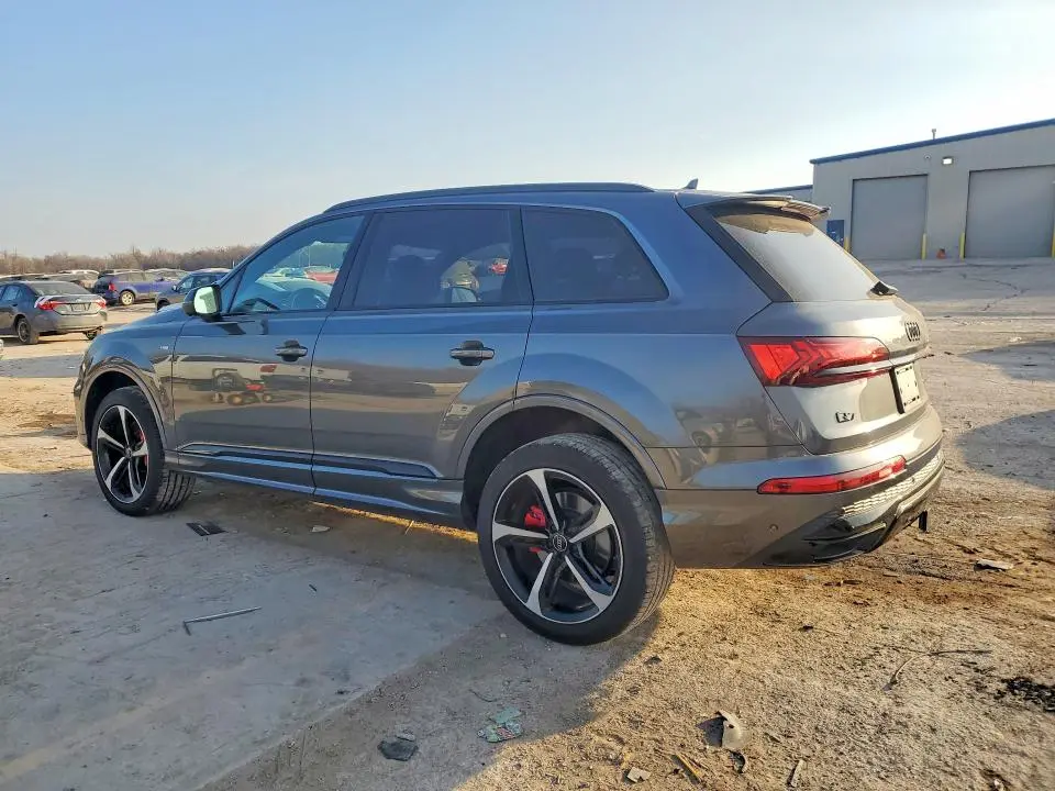 2024 AUDI Q7 PRESTIGE S-LINE  