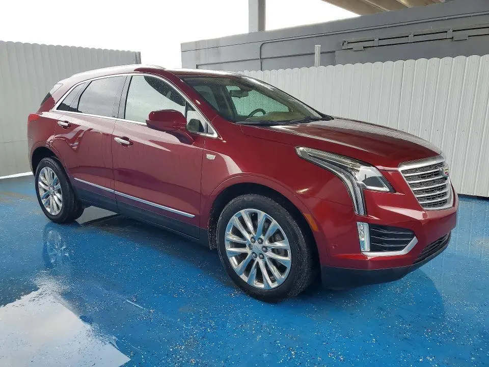 2017 CADILLAC XT5 PLATINUM  