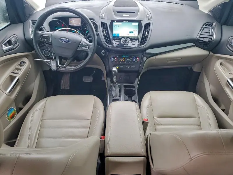 2017 FORD ESCAPE TITANIUM  