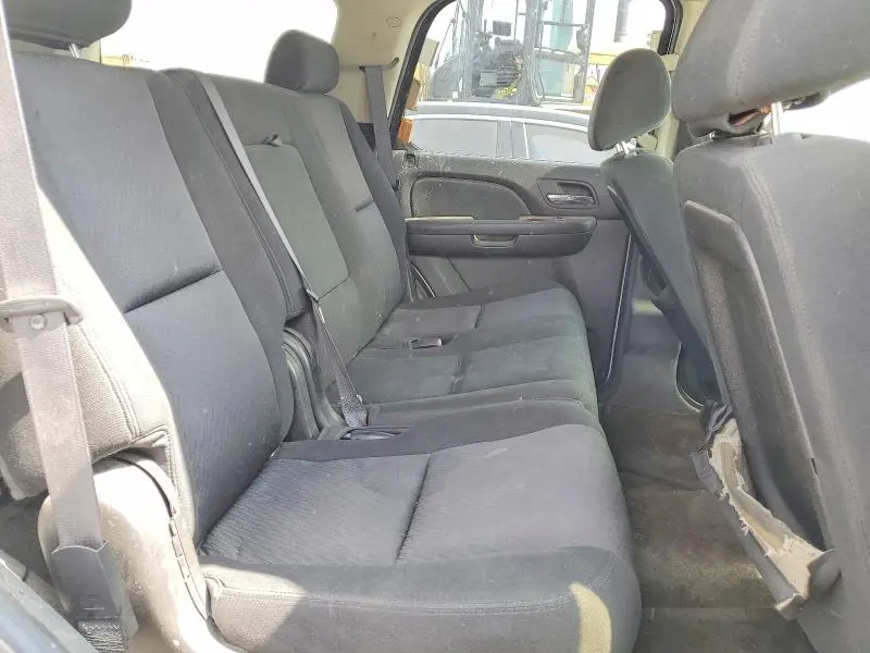 2010 CHEVROLET TAHOE C1500 LS  