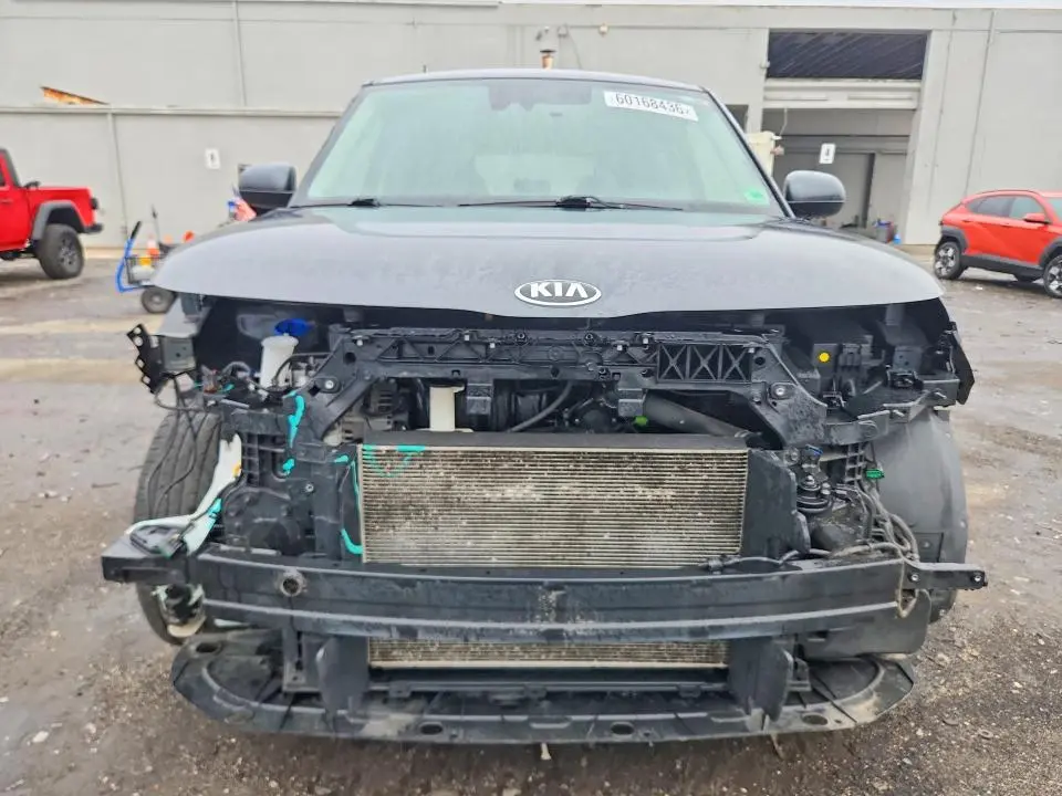 2021 KIA SOUL S  
