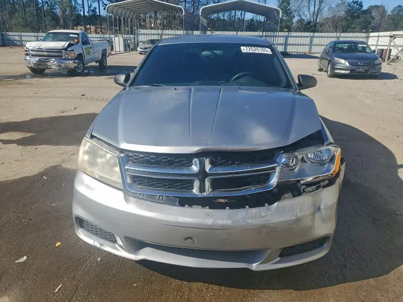 2013 DODGE AVENGER SE  