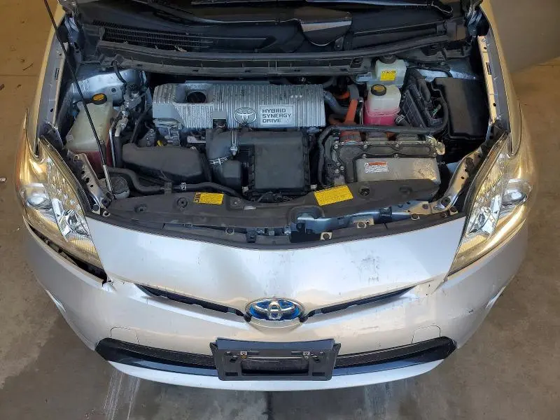 2012 TOYOTA PRIUS TWO  