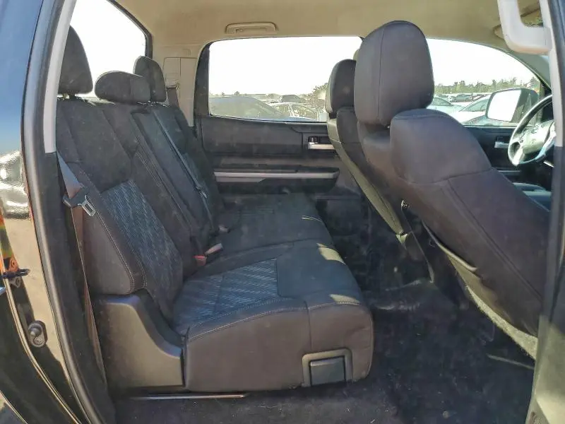 2021 TOYOTA TUNDRA CREWMAX SR5  