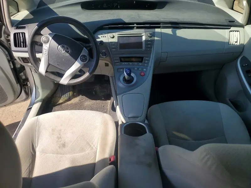 2013 TOYOTA PRIUS TWO  
