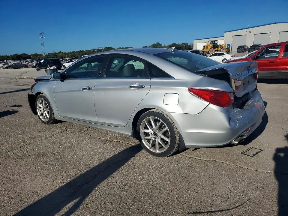 2013 HYUNDAI SONATA SE  