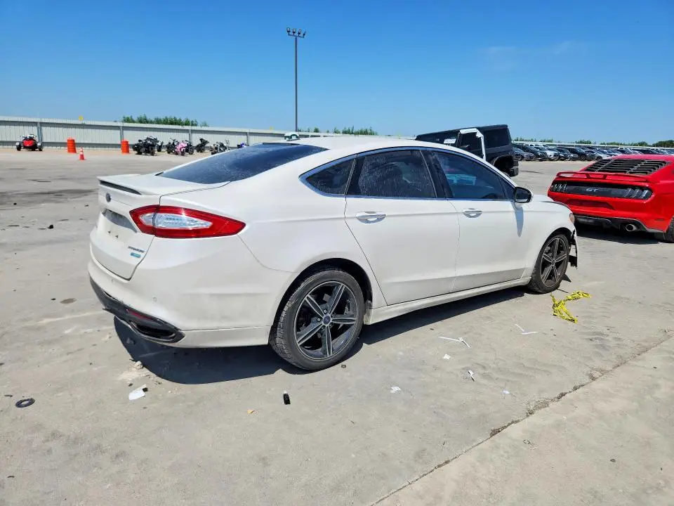 2016 FORD FUSION TITANIUM  