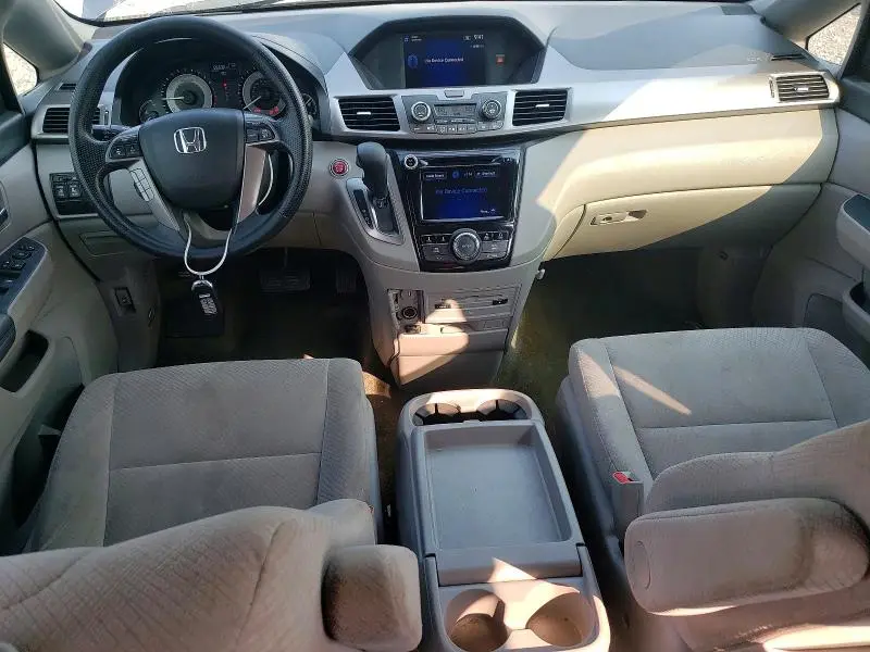 2016 HONDA ODYSSEY SE  