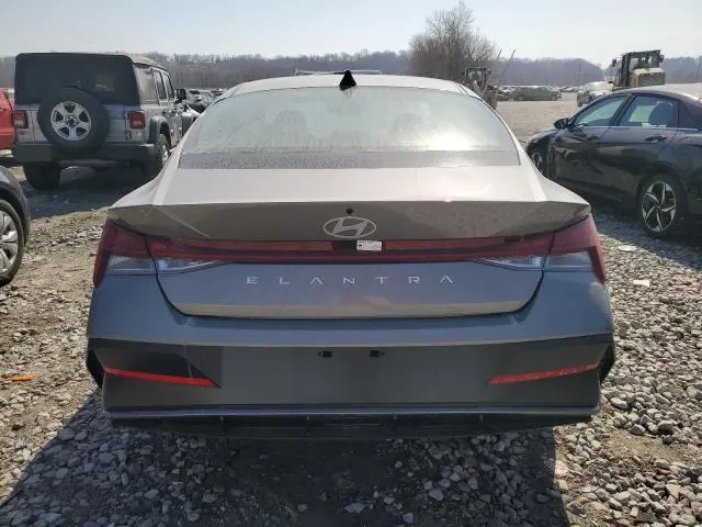 2024 HYUNDAI ELANTRA SEL  