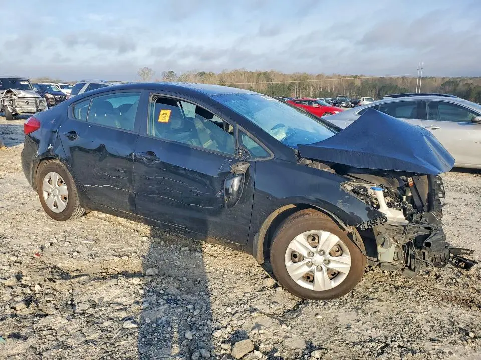 2016 KIA FORTE LX  
