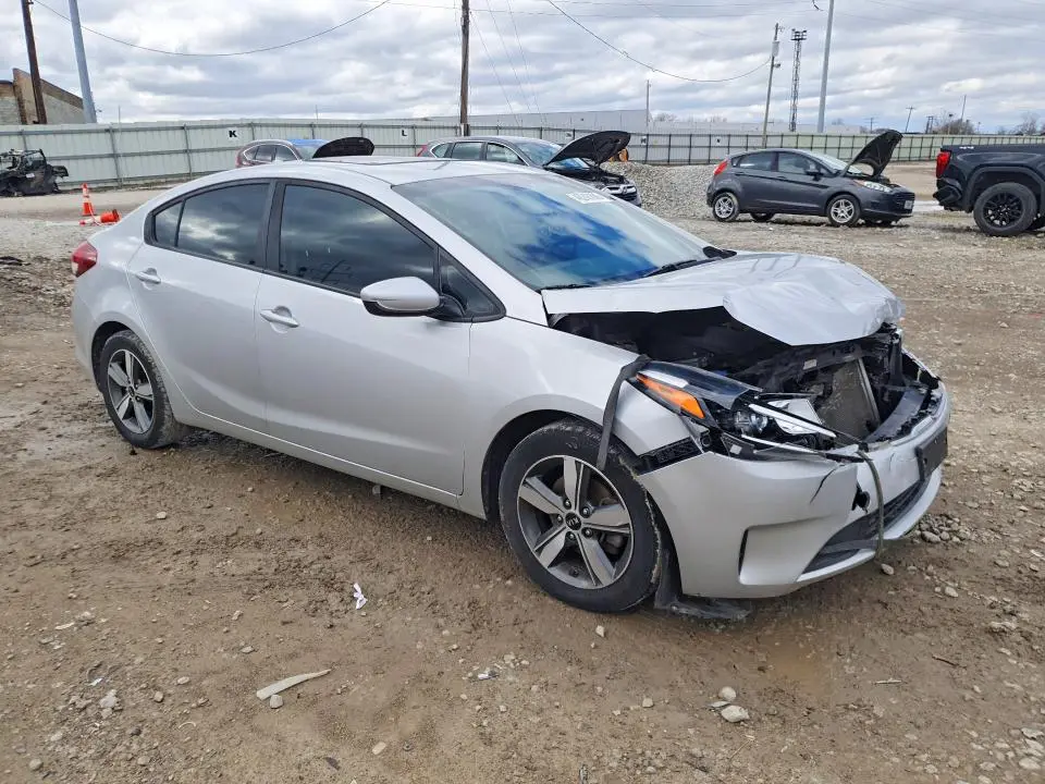 2018 KIA FORTE LX  