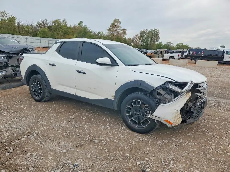 2024 HYUNDAI SANTA CRUZ SE  