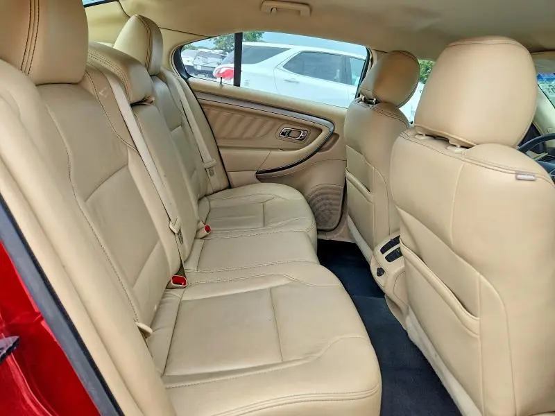 2017 FORD TAURUS SEL  