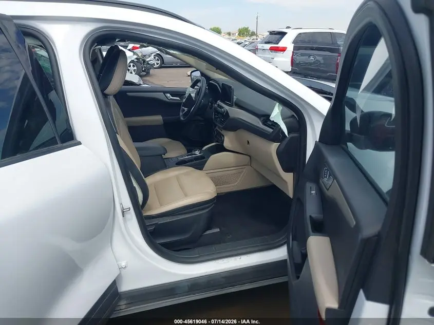 2020 FORD ESCAPE SE SPORT HYBRID
