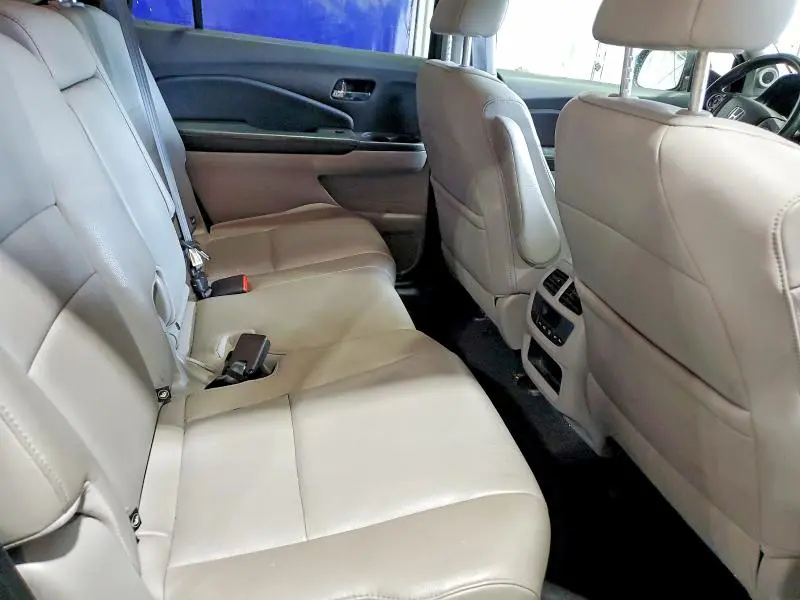 2016 HONDA PILOT EXL  
