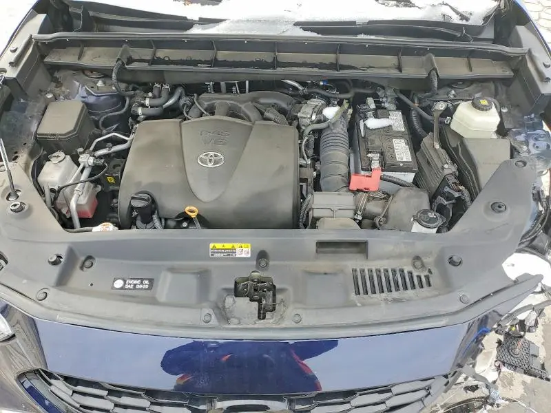 2021 TOYOTA HIGHLANDER XSE  