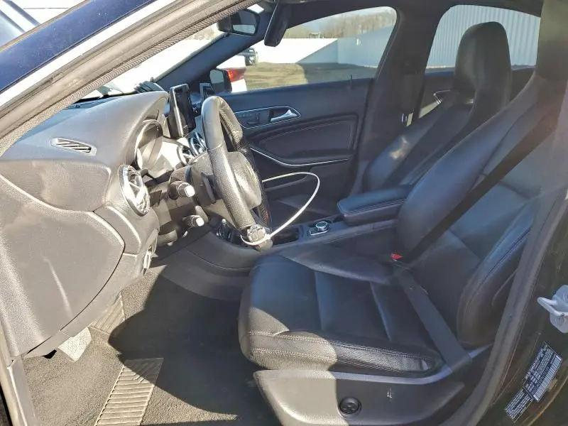 2015 MERCEDES-BENZ CLA 250  