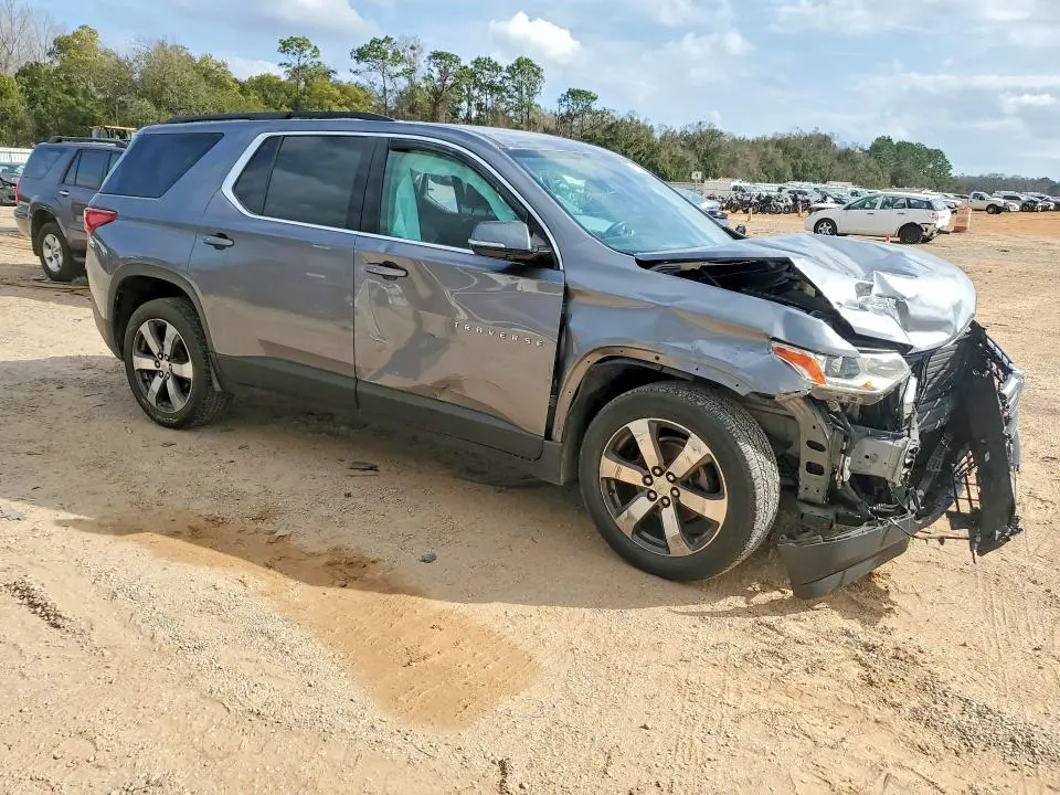 2019 CHEVROLET TRAVERSE LT  